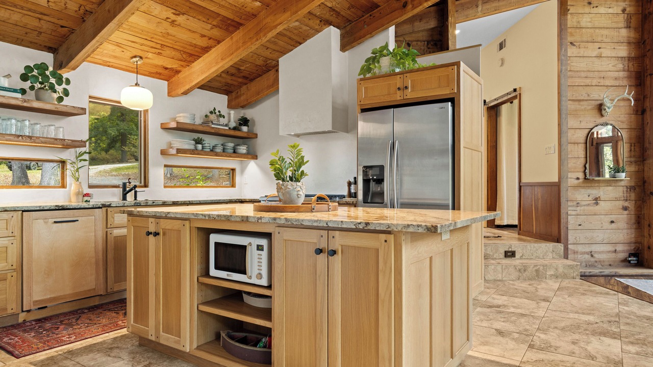 Photo of Kitchen in Parthenon