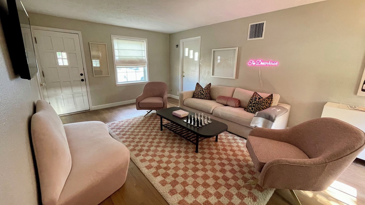 Photo of Livingroom in Sherman