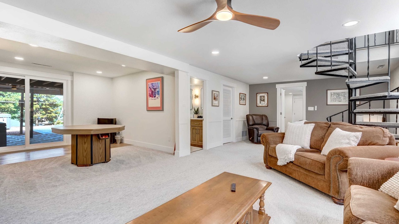 Photo of Livingroom in Northeast Colorado Springs
