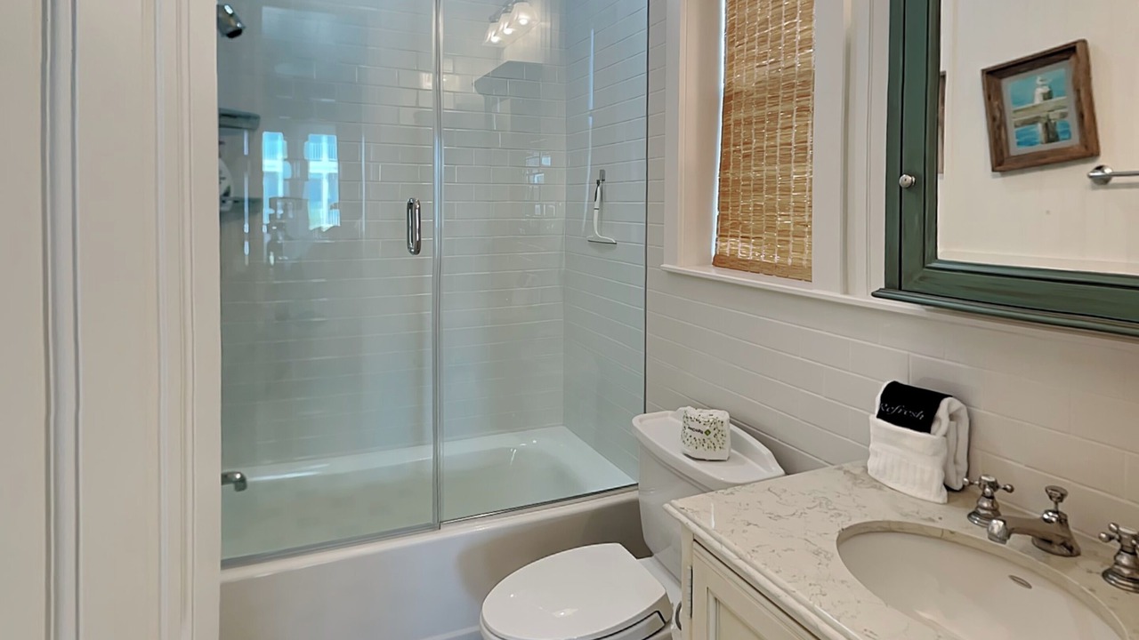 Photo of Bathroom in Beachside Village