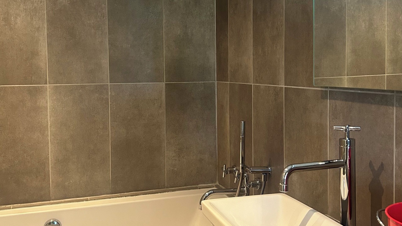 Photo of Bathroom in Chateauneuf-du-Pape