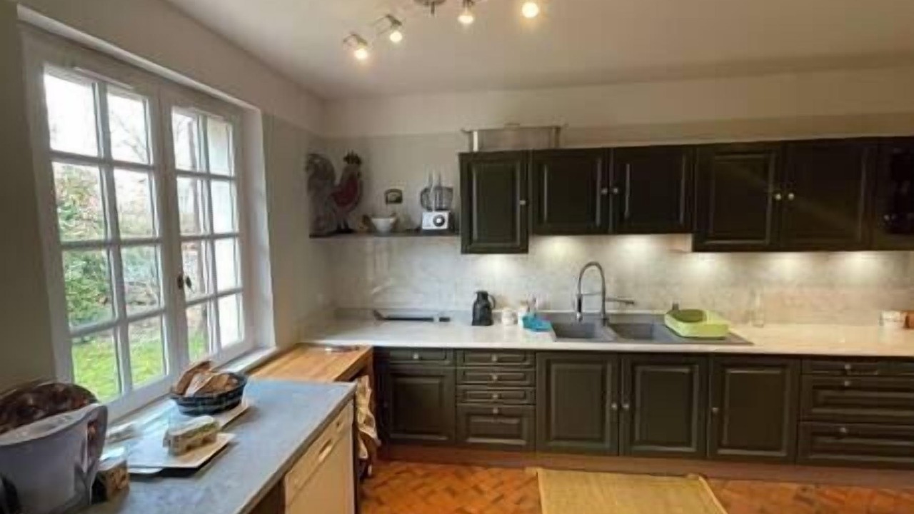 Photo of Others in Cellettes