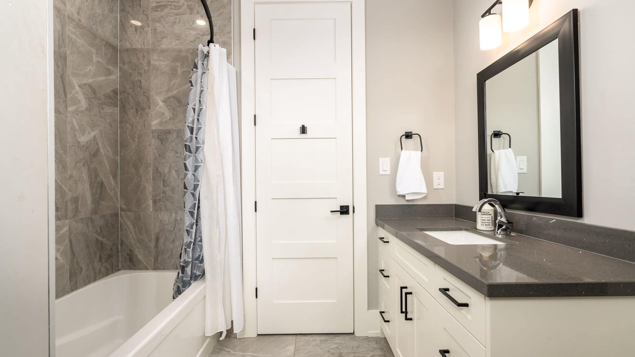 Photo of Bathroom in Virgil