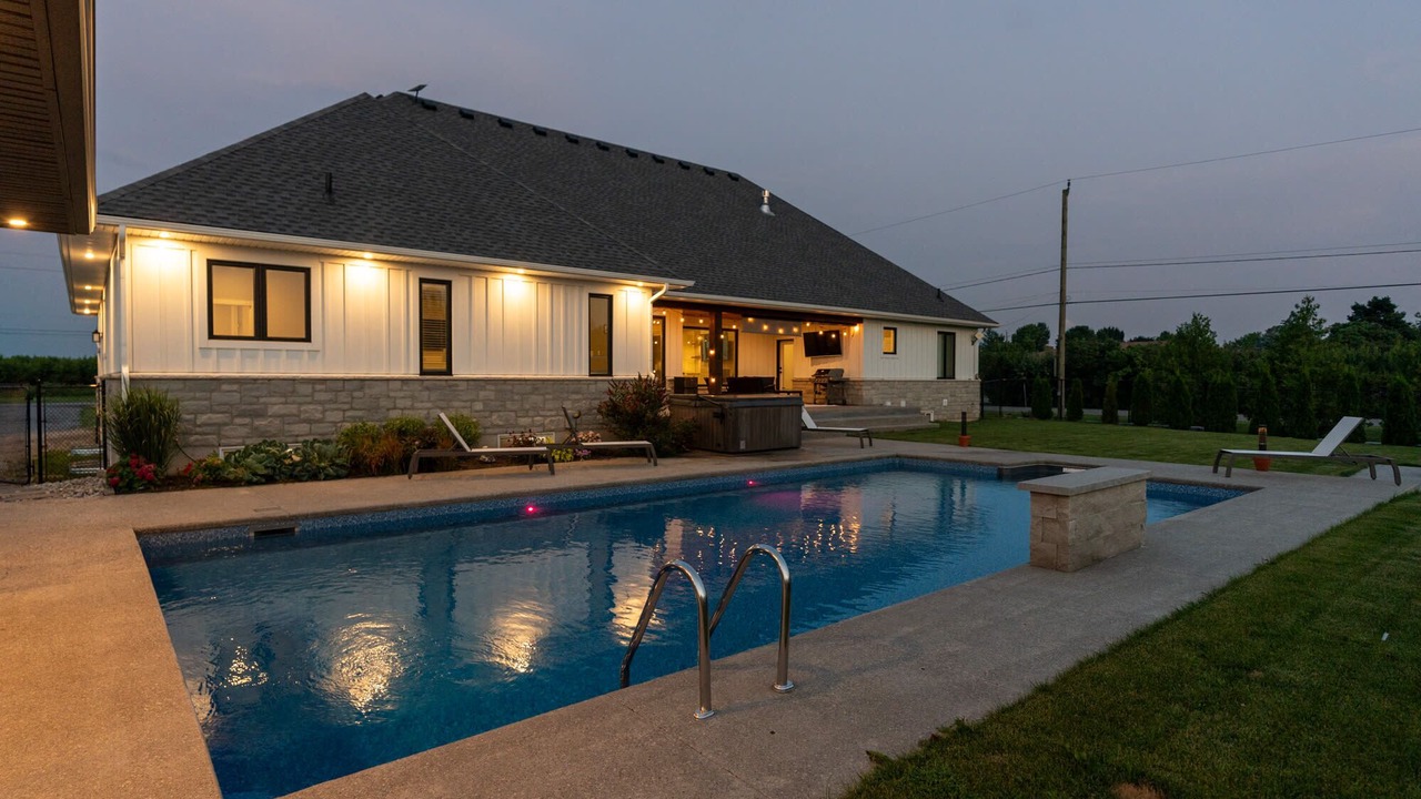 Photo of Outdoor in Virgil