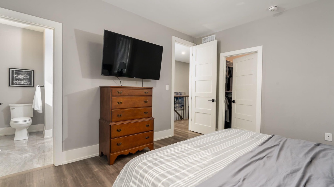 Photo of Bedroom in Virgil