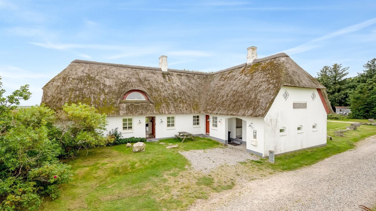 Photo of Others in Vemb