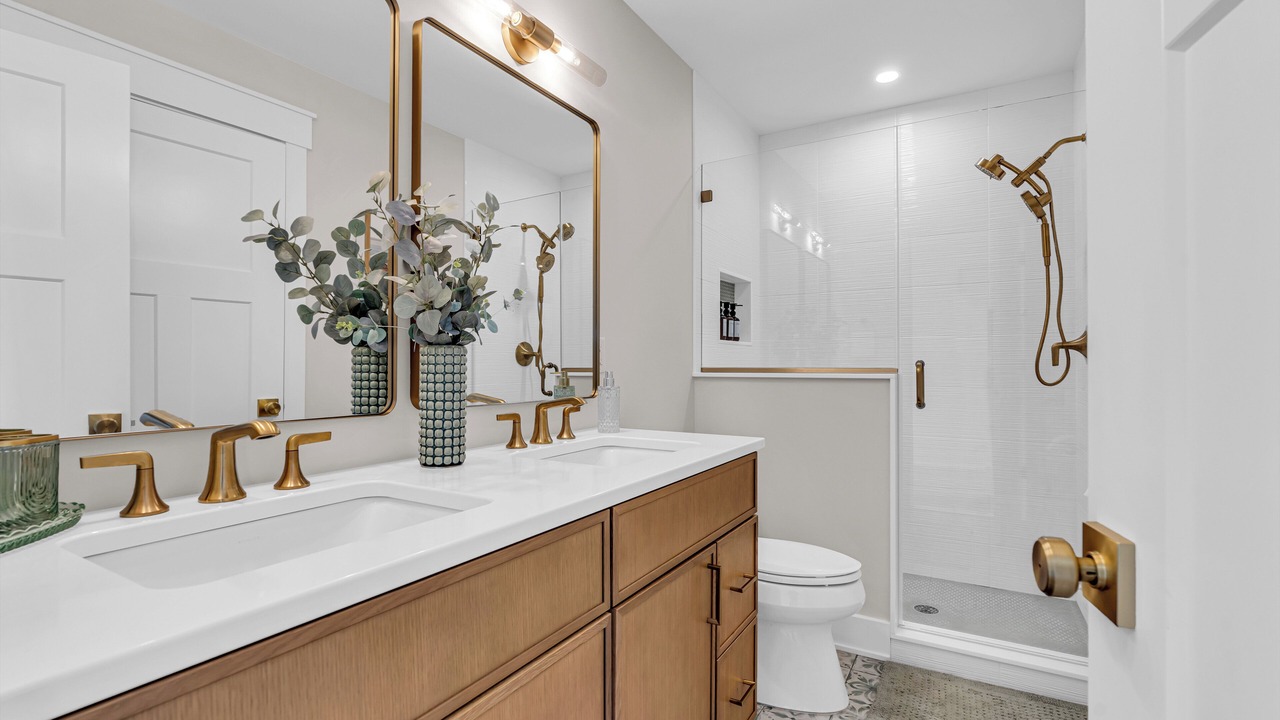 Photo of Bathroom in Ortley Beach