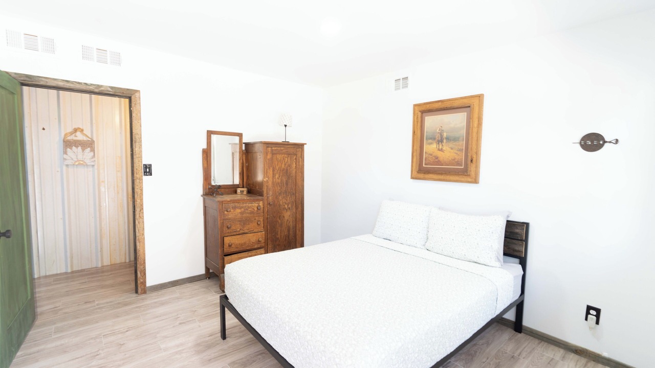 Photo of Bedroom in Early