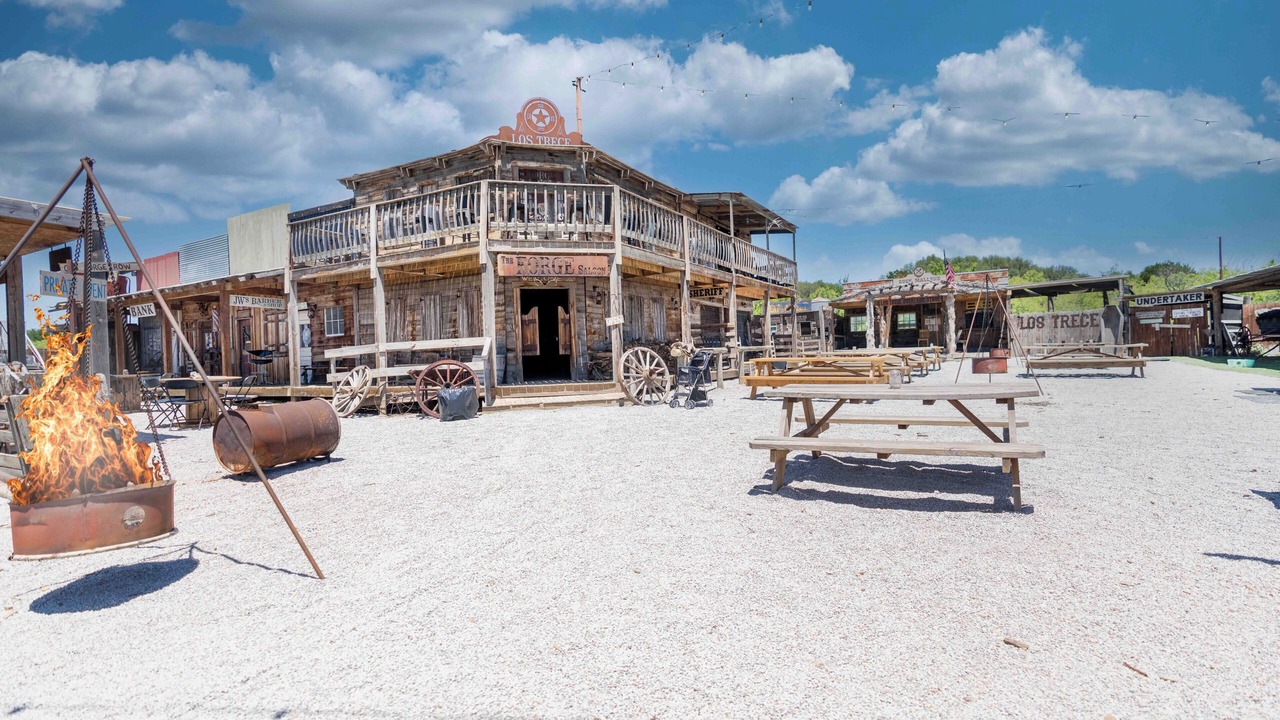 Photo of Outdoor in Early