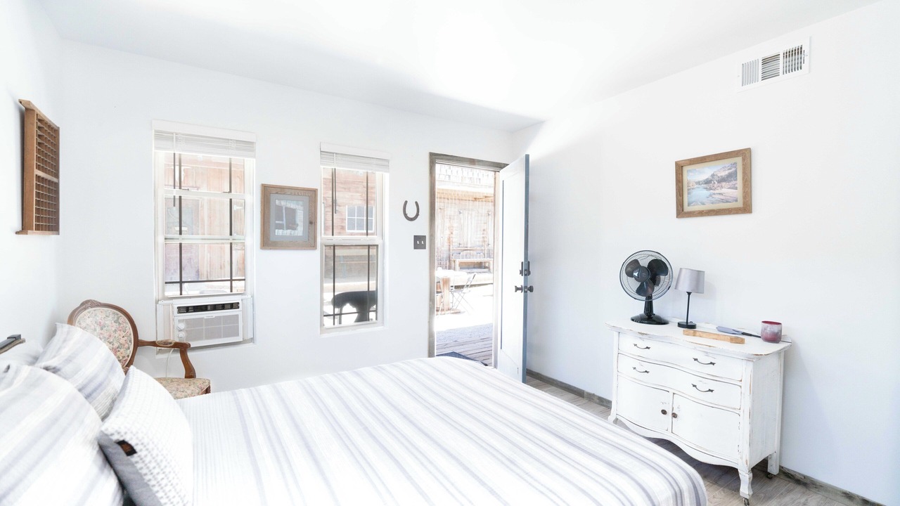 Photo of Bedroom in Early