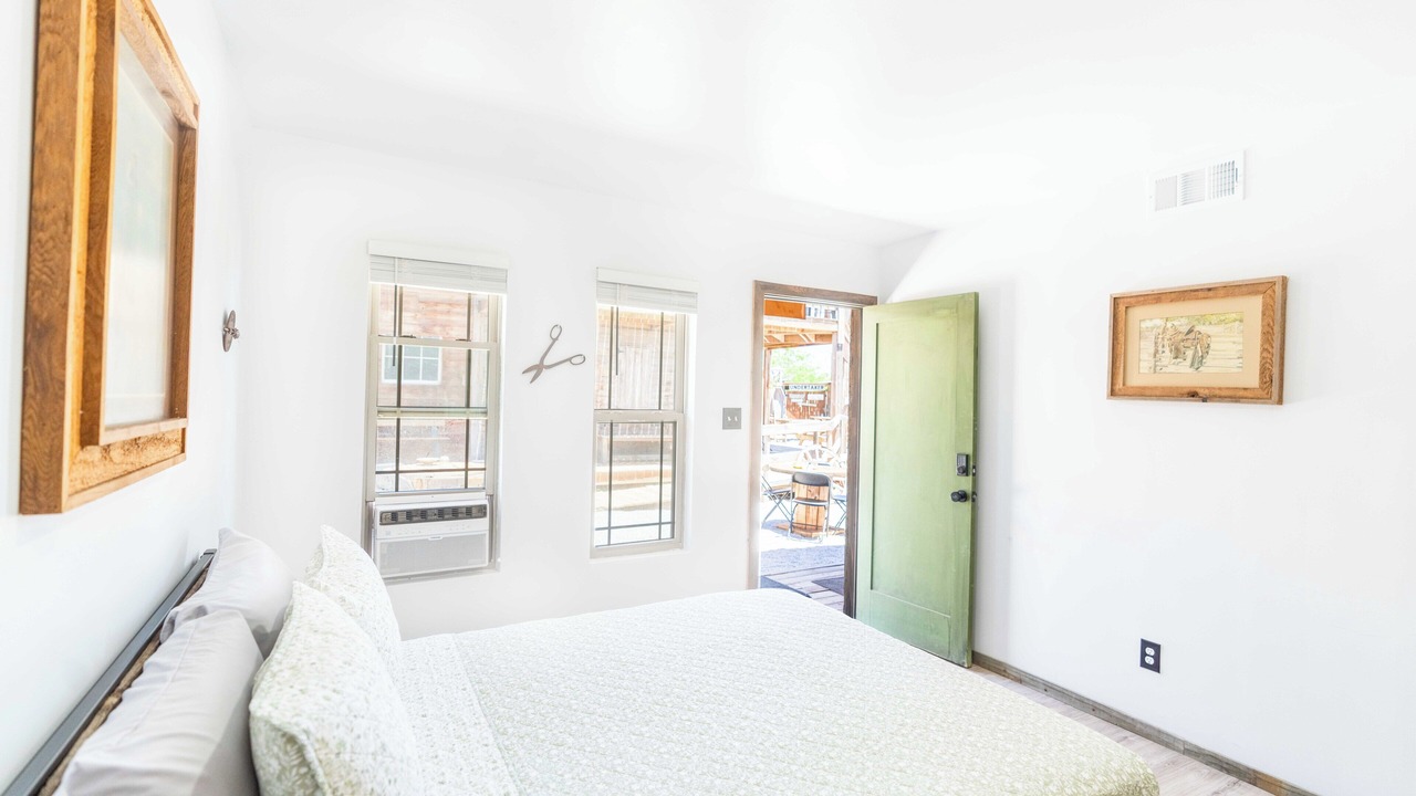 Photo of Bedroom in Early