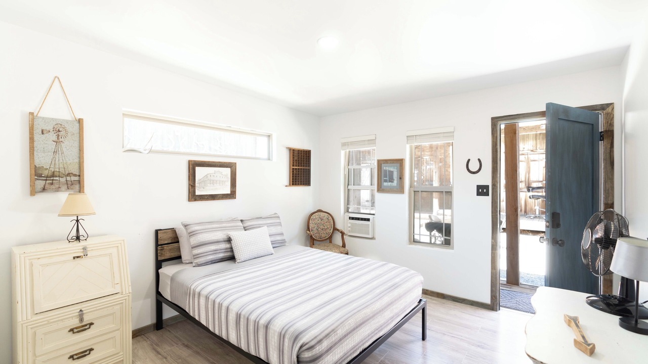 Photo of Bedroom in Early
