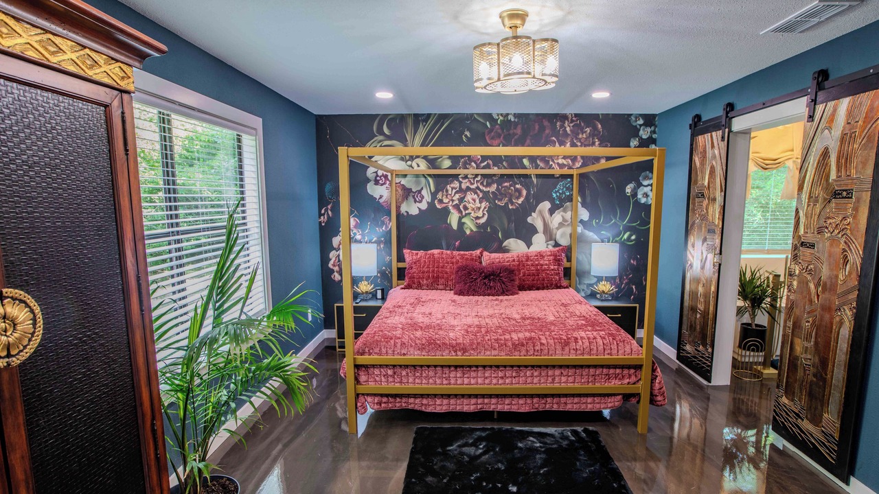 Photo of Bedroom in College Station