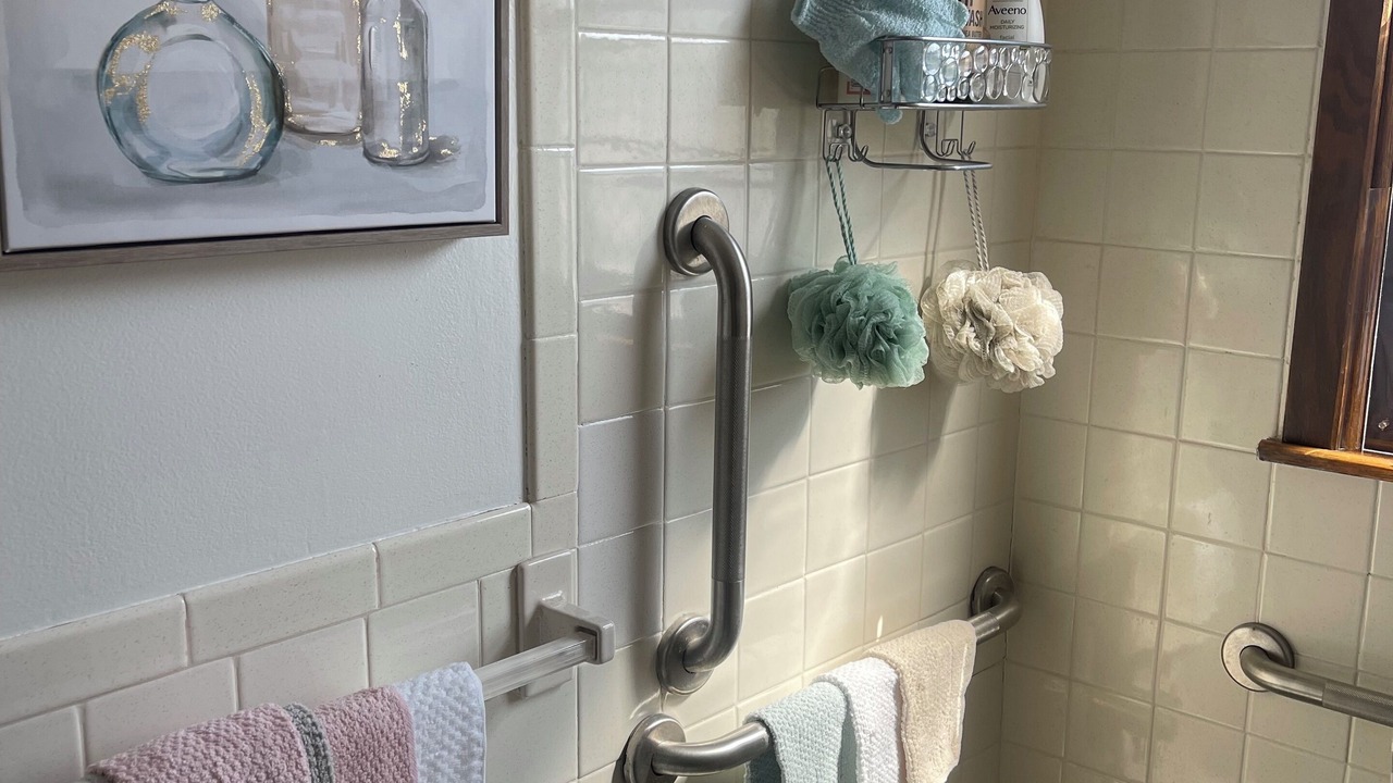 Photo of Bathroom in Hutchinson