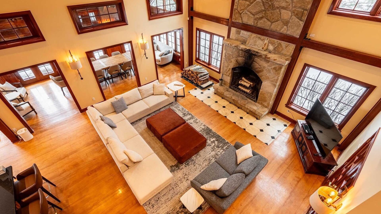 Photo of Livingroom in Lanark Highlands