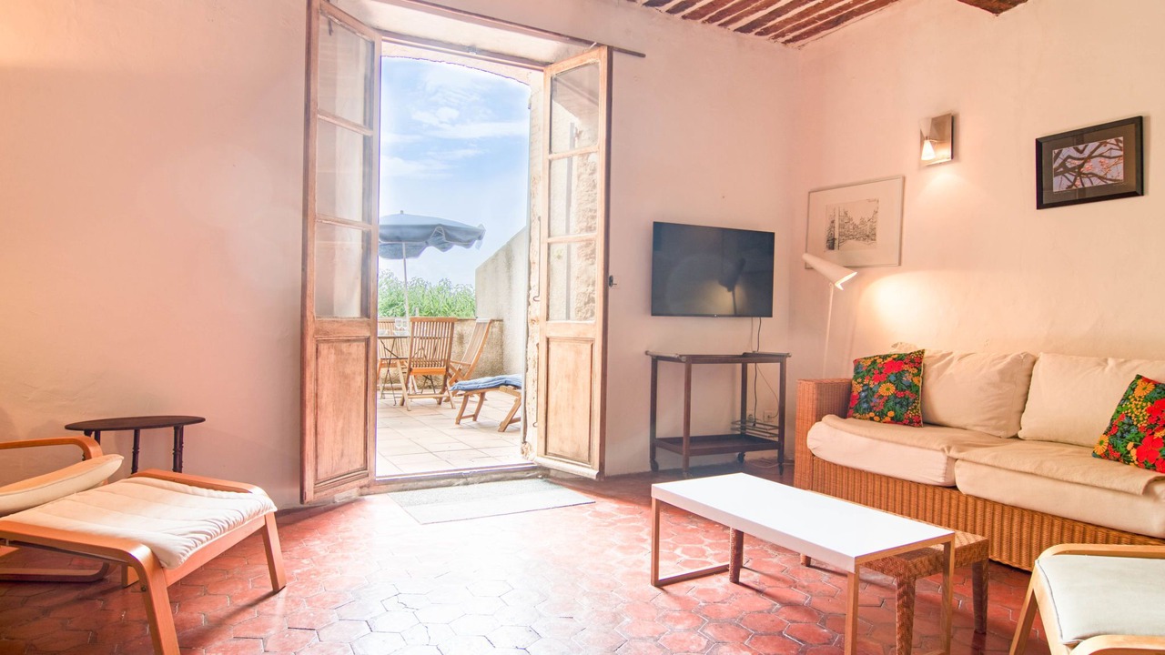 Photo of Livingroom in Tourtour