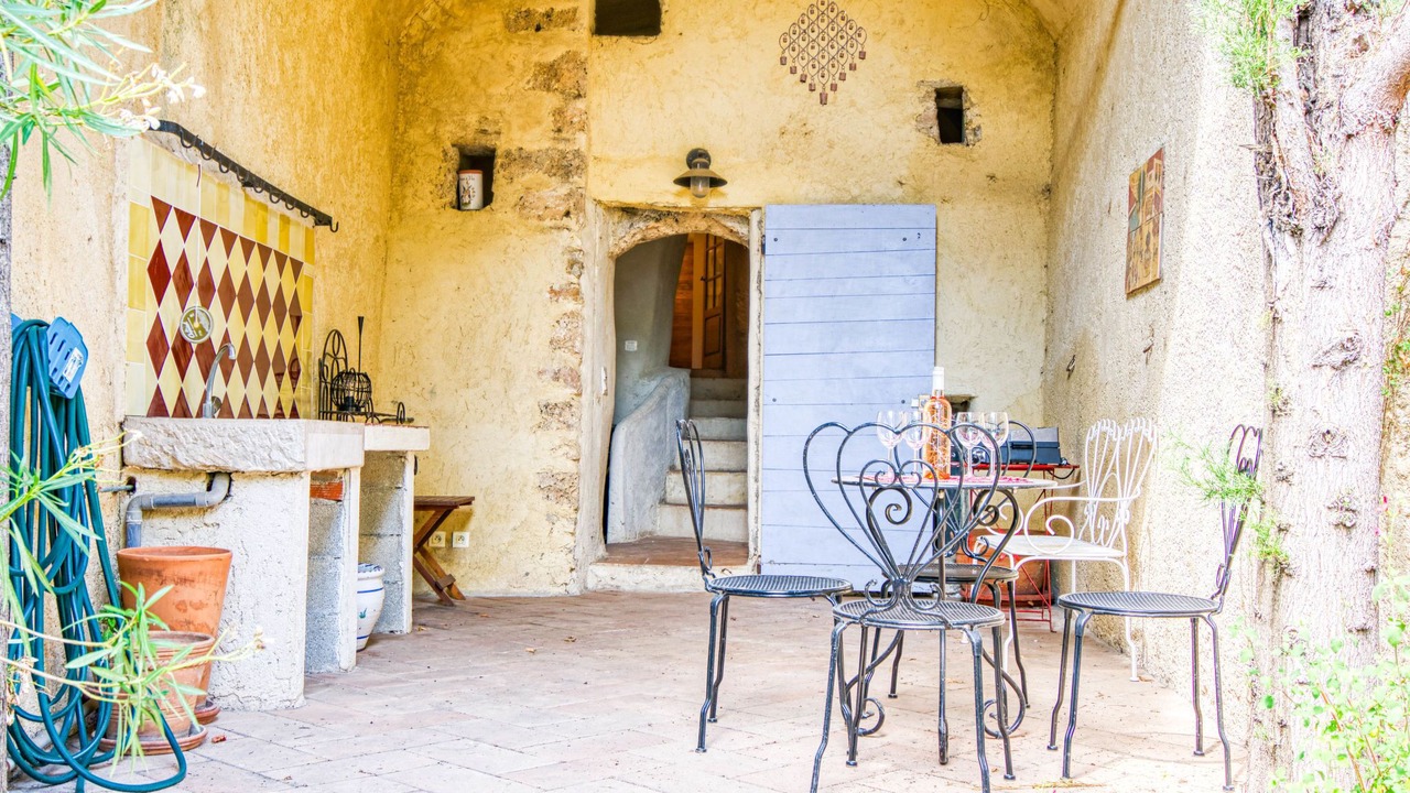 Photo of Outdoor in Tourtour