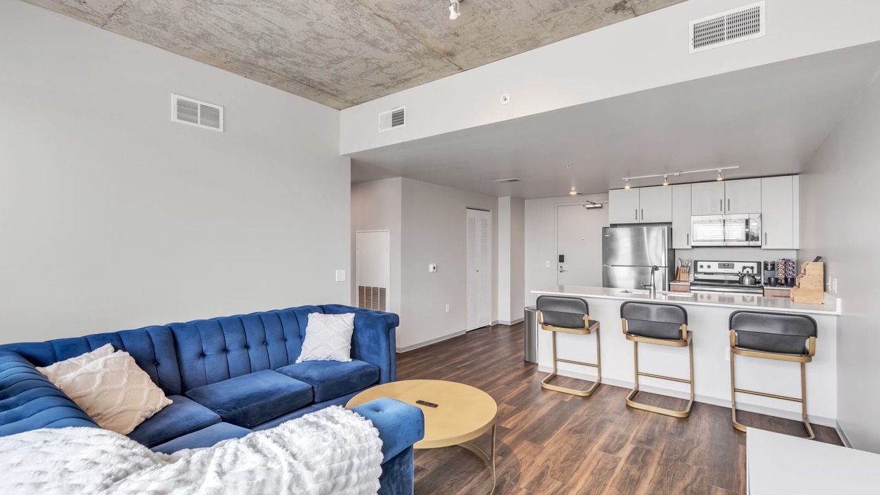 Photo of Livingroom in Iowa City