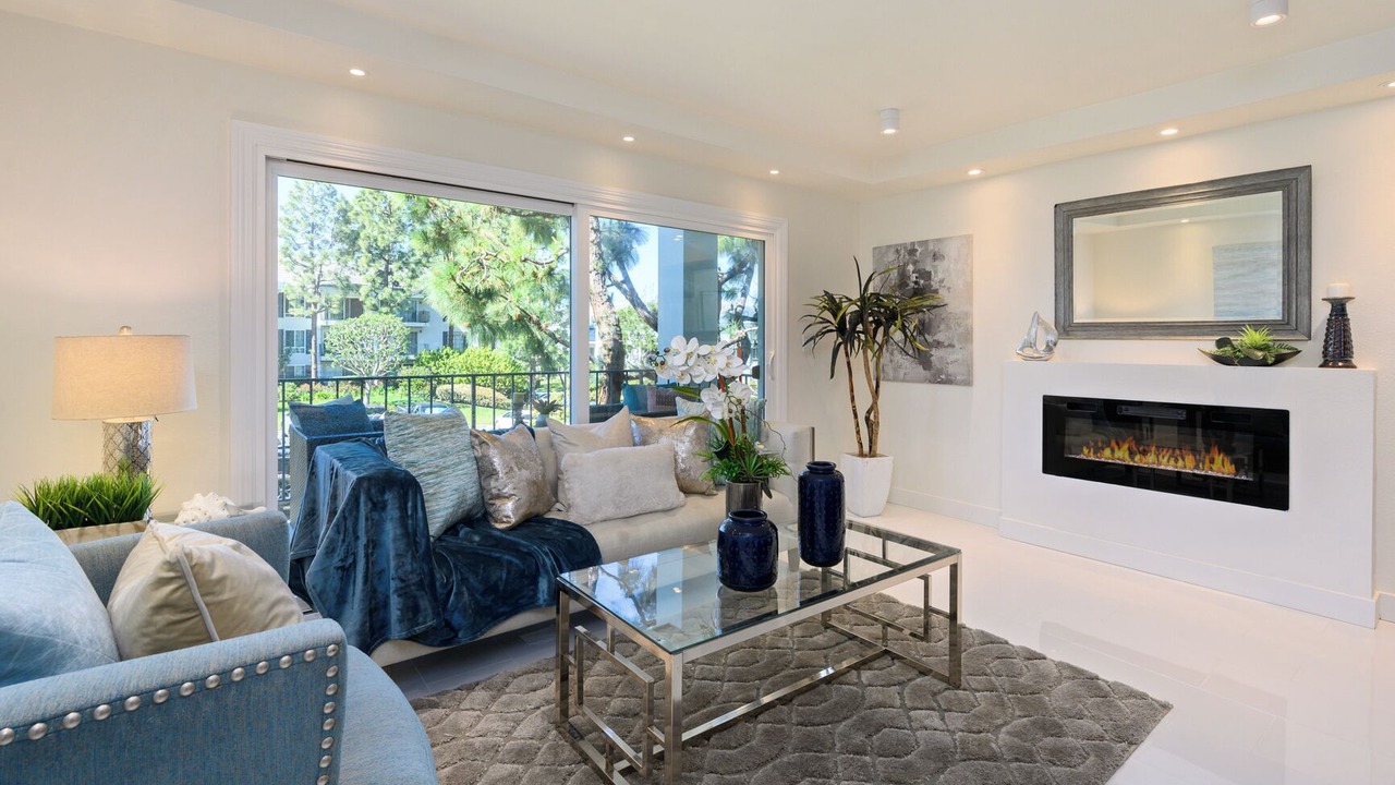 Photo of Livingroom in Santa Ana Heights