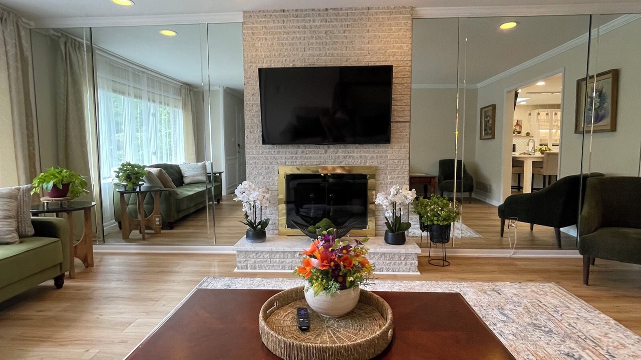 Photo of Livingroom in Nottingham