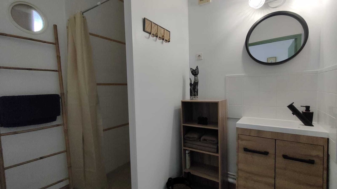 Photo of Bathroom in Agnez-les-Duisans