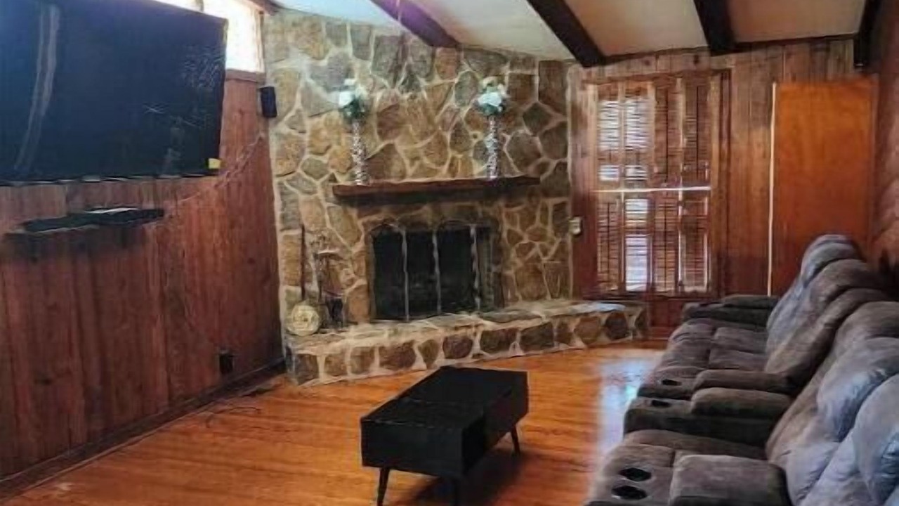 Photo of Livingroom in Orangeburg