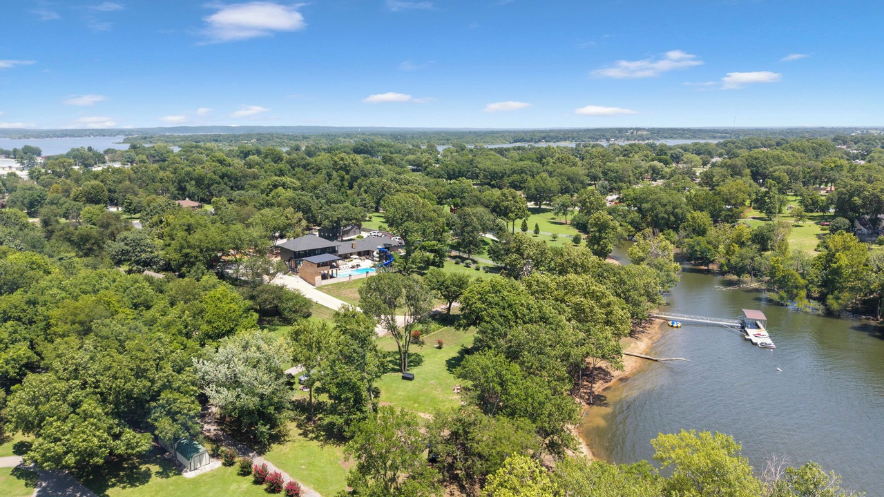 Photo of Outdoor in Grove