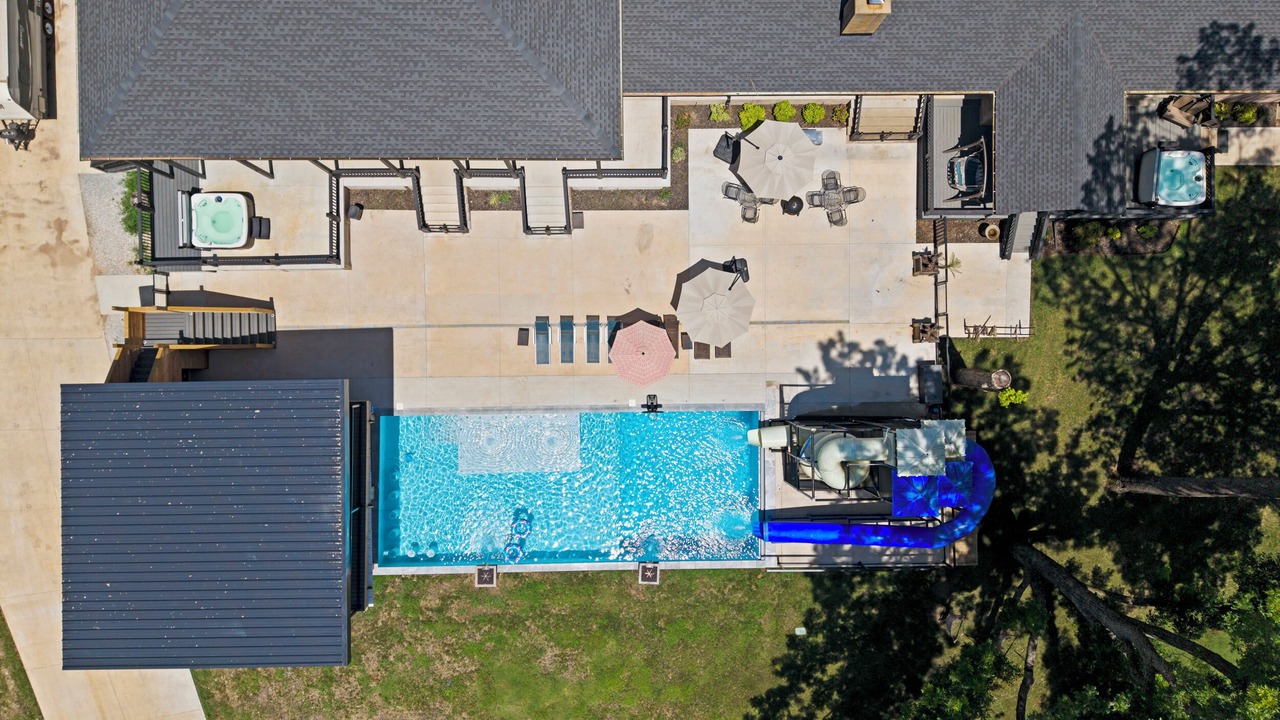 Photo of Outdoor in Grove