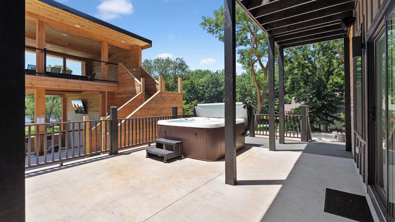 Photo of Patio Balcony in Grove