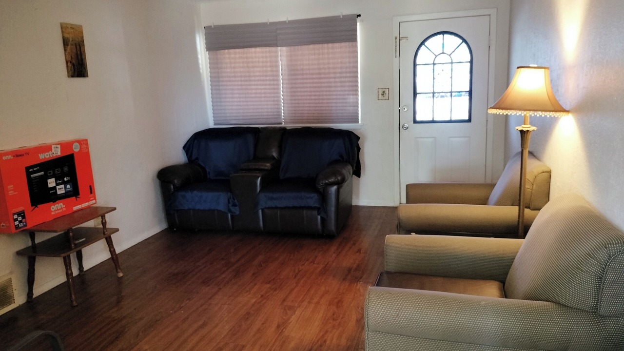 Photo of Livingroom in Lawton