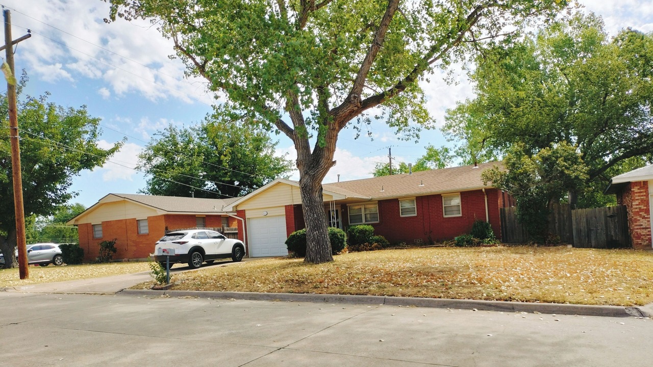 Photo of Outdoor in Lawton
