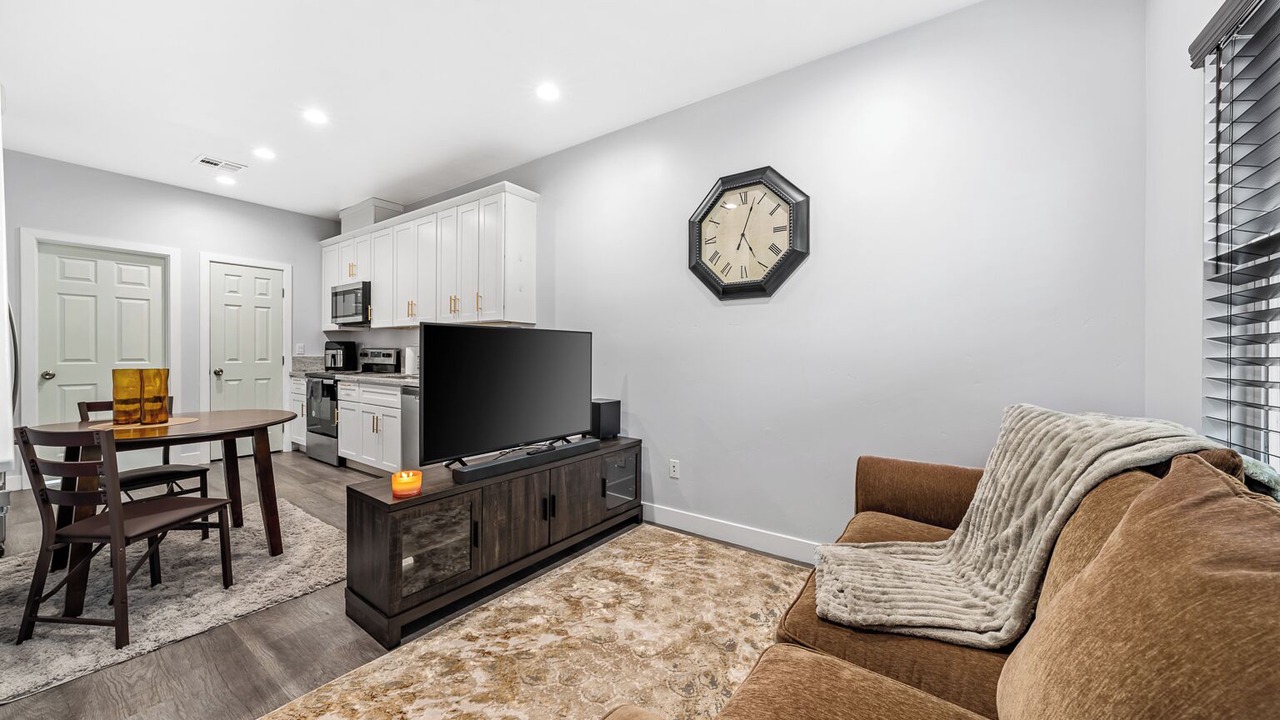 Photo of Livingroom in Southeastern Sacramento