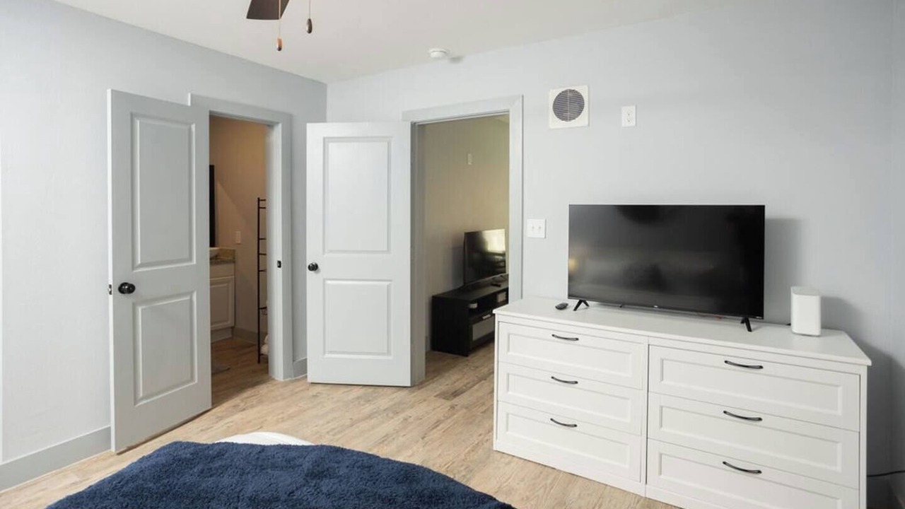 Photo of Bedroom in South Central Houston