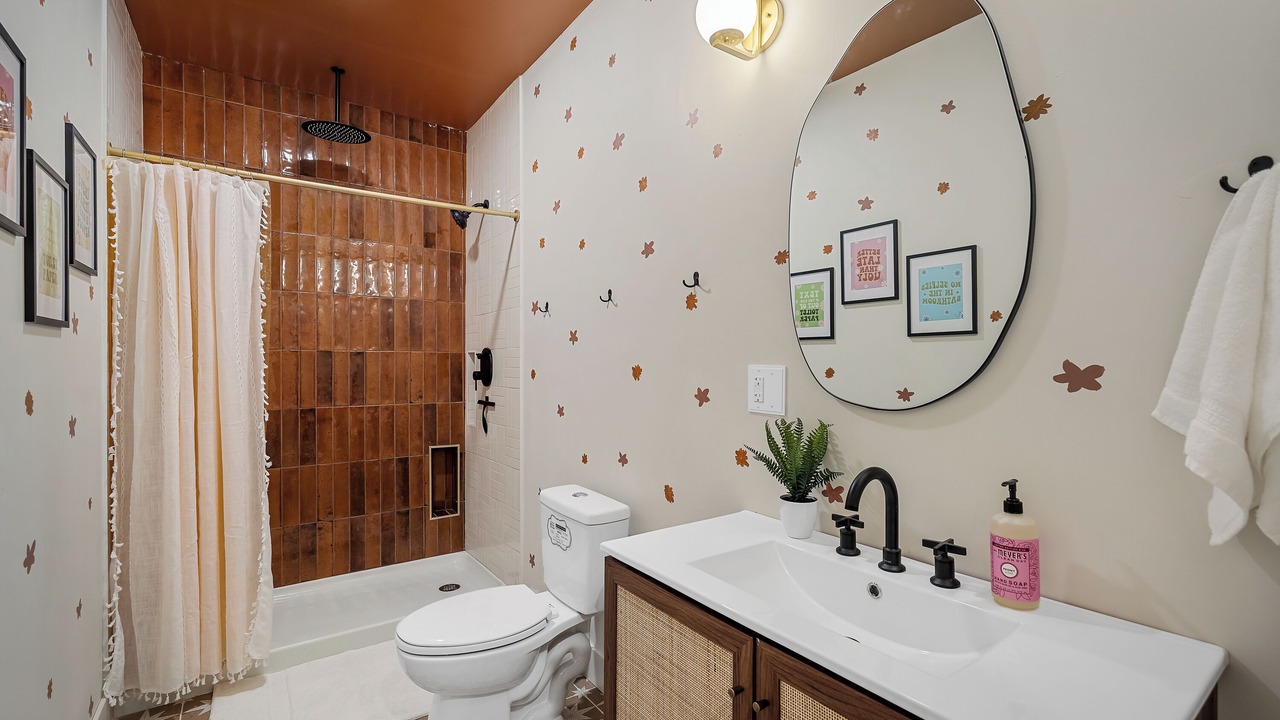 Photo of Bathroom in Treloar