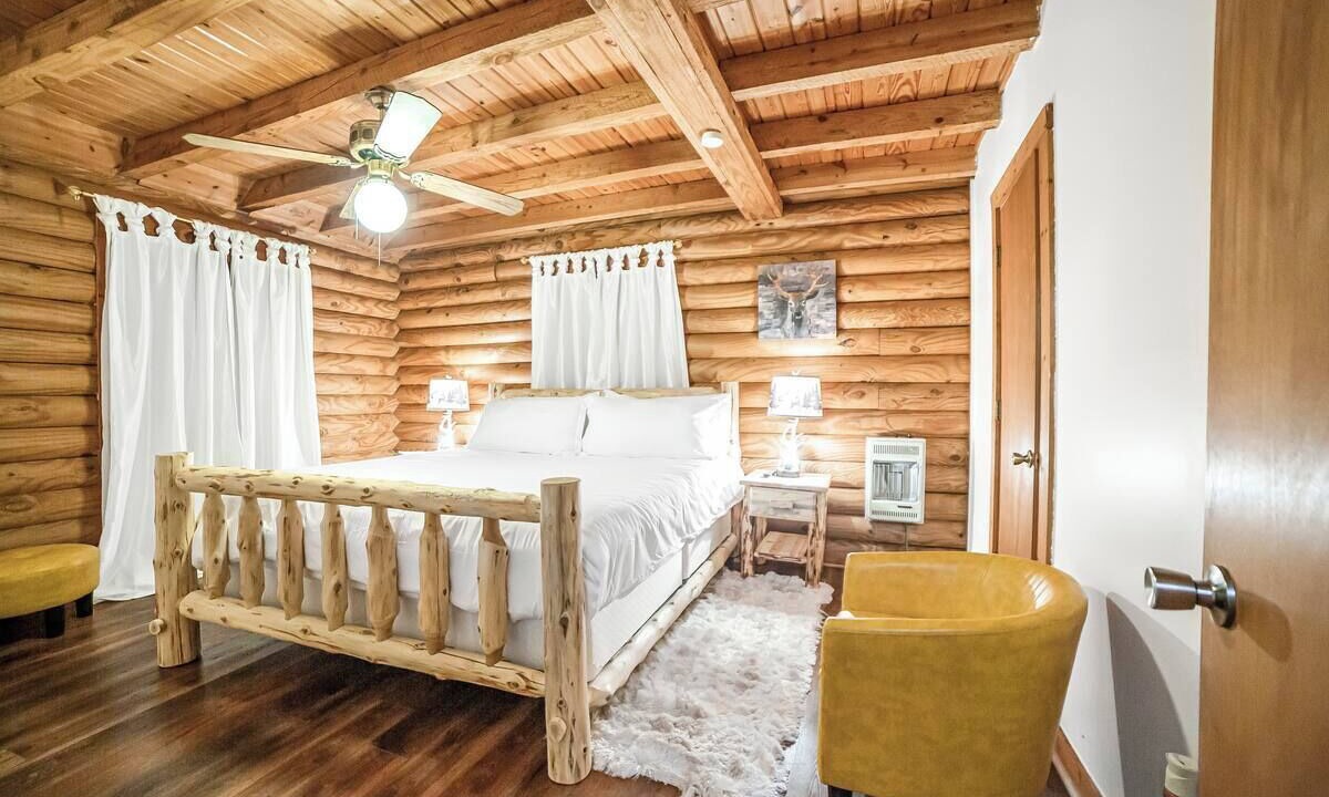 Photo of Bedroom in McDonough
