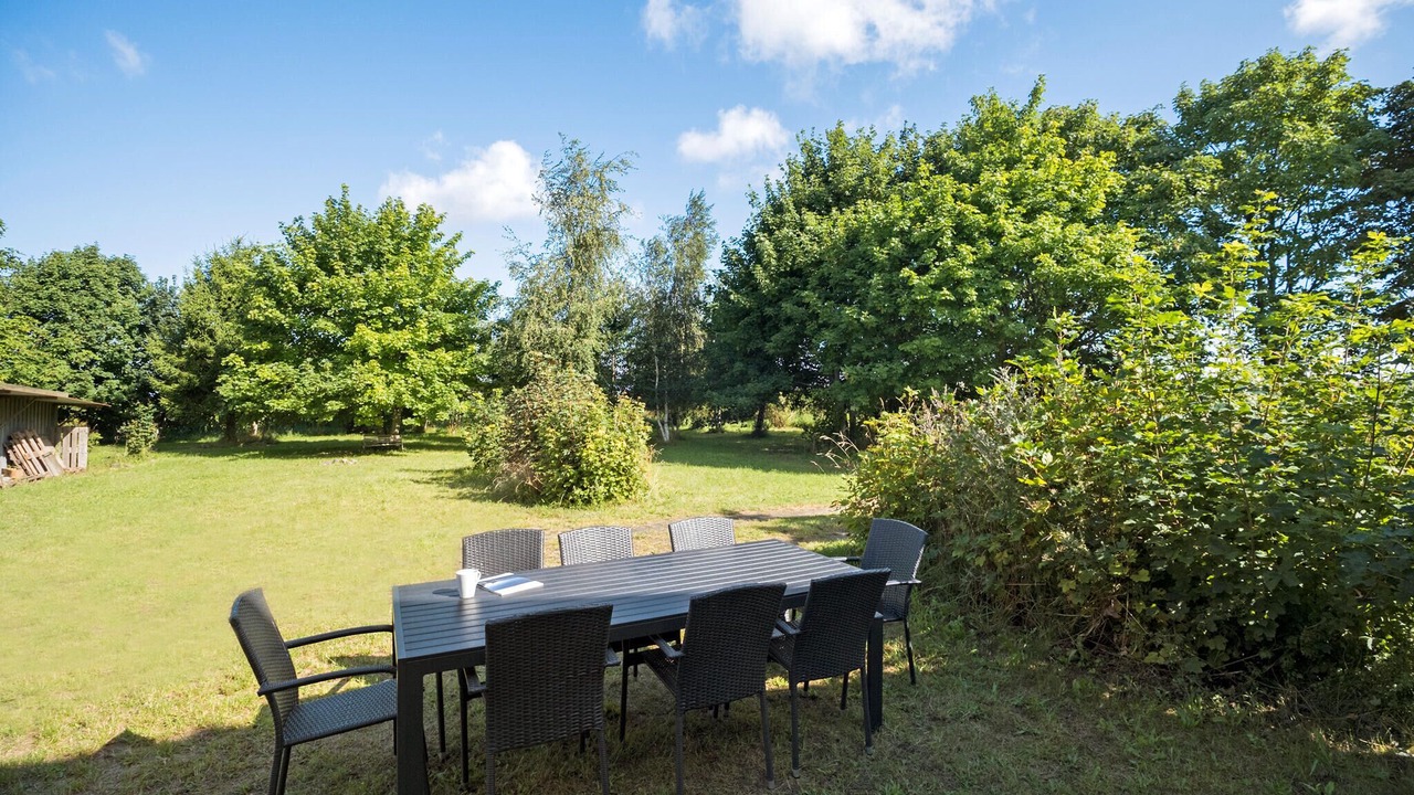 Photo of Others in Ronne