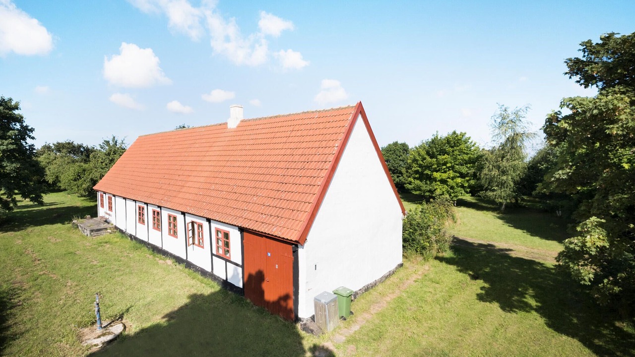 Photo of Others in Ronne