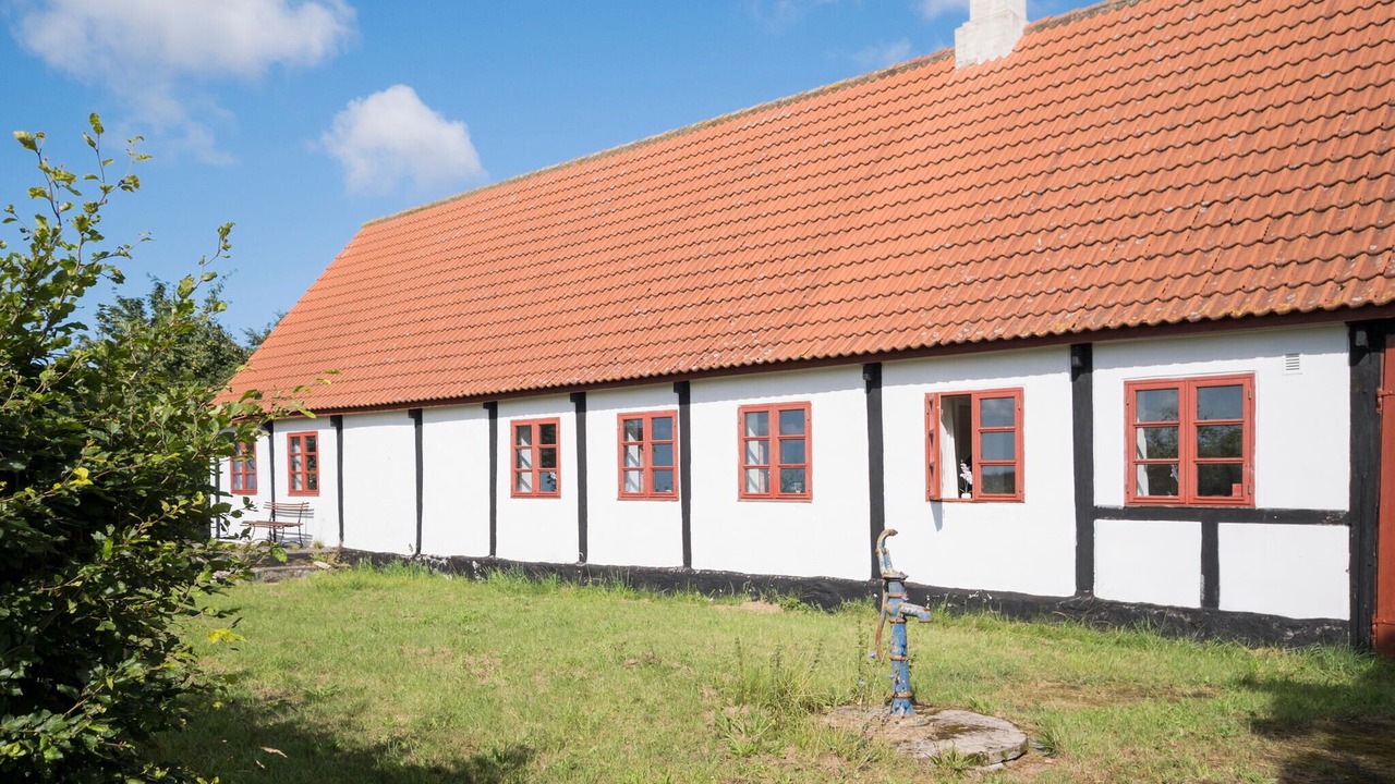 Photo of Others in Ronne