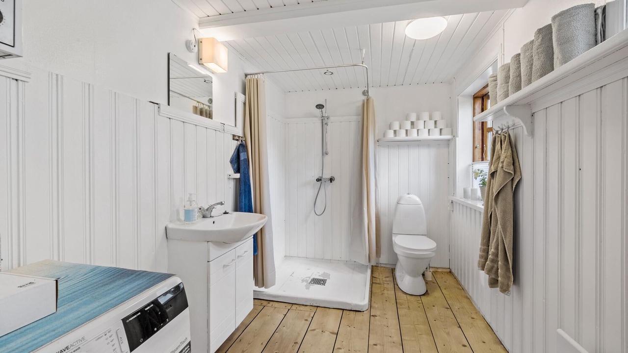 Photo of Bathroom in Ronne