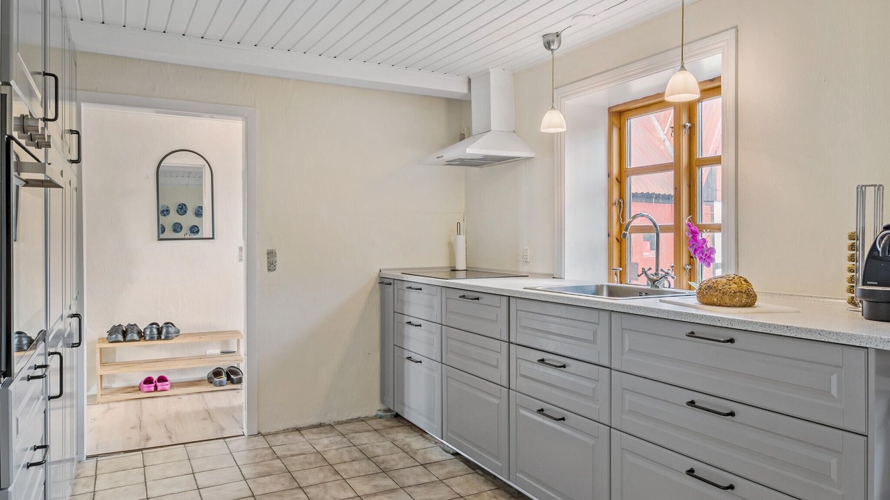 Photo of Others in Ronne