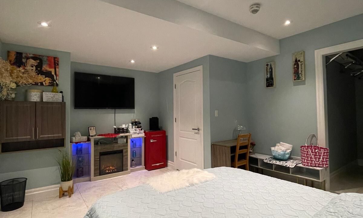 Photo of Bedroom in Mineola