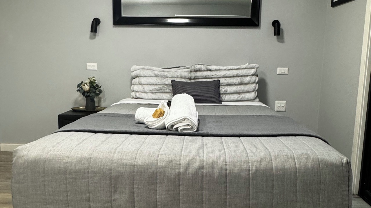 Photo of Bedroom in Adamstown