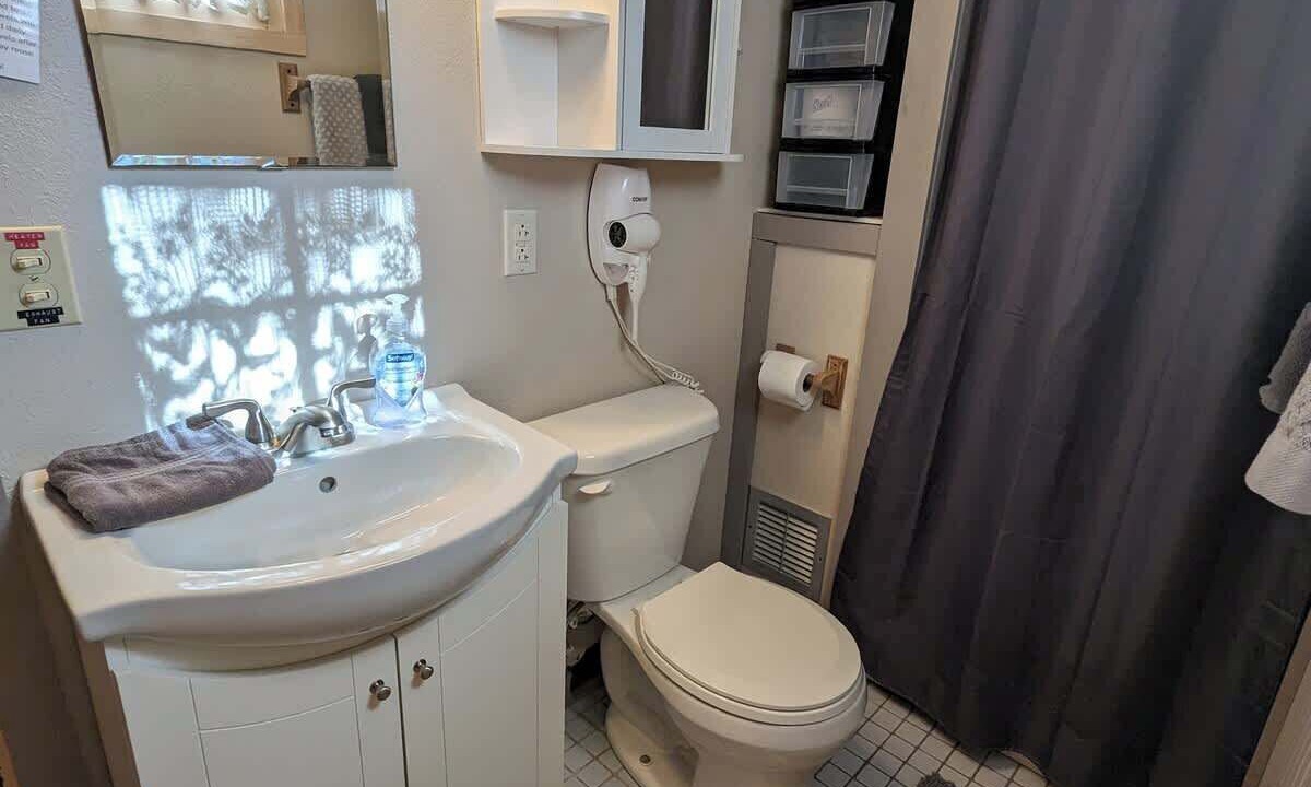 Photo of Bathroom in Park Rapids