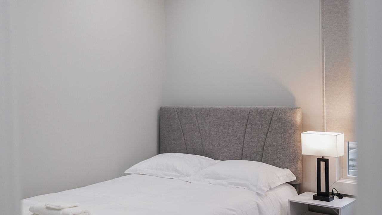 Photo of Bedroom in Hackensack River Waterfront