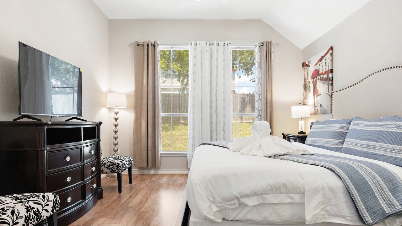 Photo of Bedroom in South Arlington