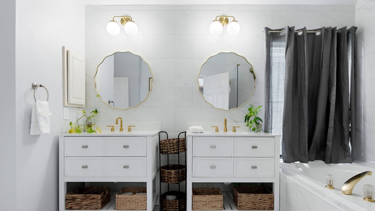 Photo of Bathroom in South Arlington