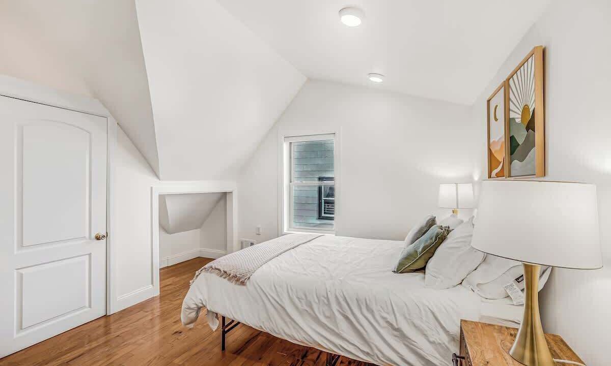 Photo of Bedroom in Asbury Park