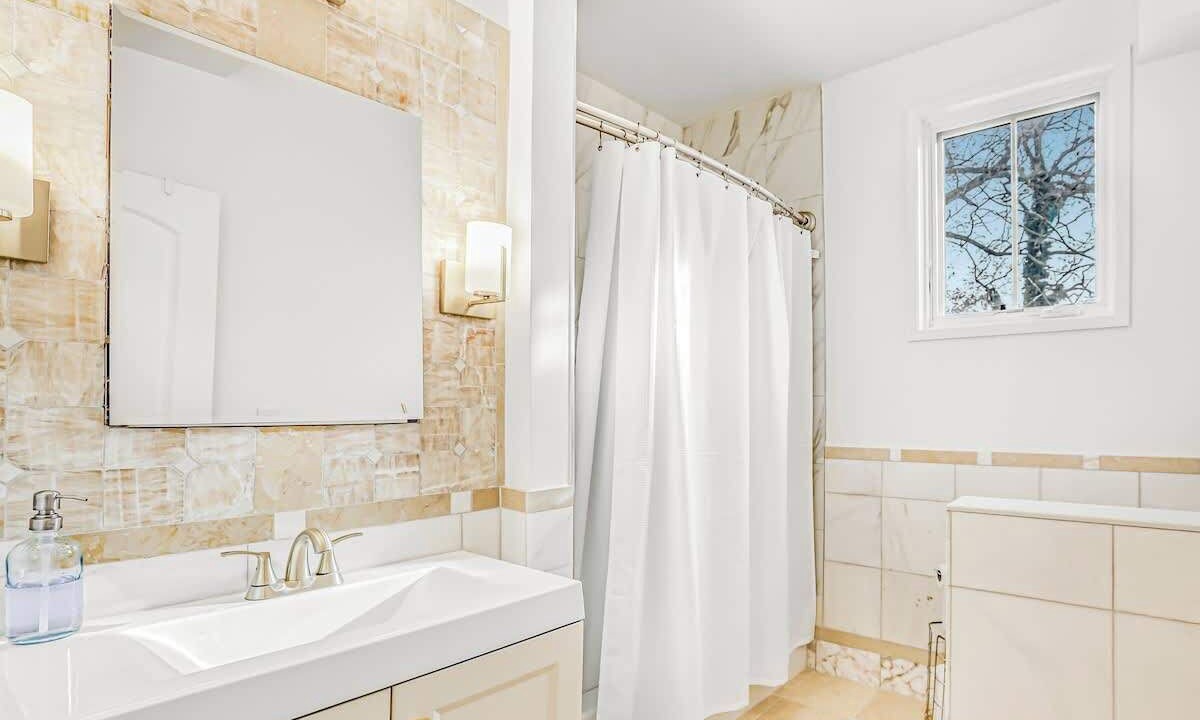 Photo of Bathroom in Asbury Park