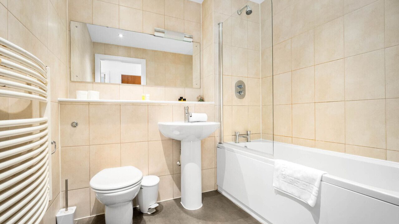 Photo of Bathroom in Theatreland Birmingham