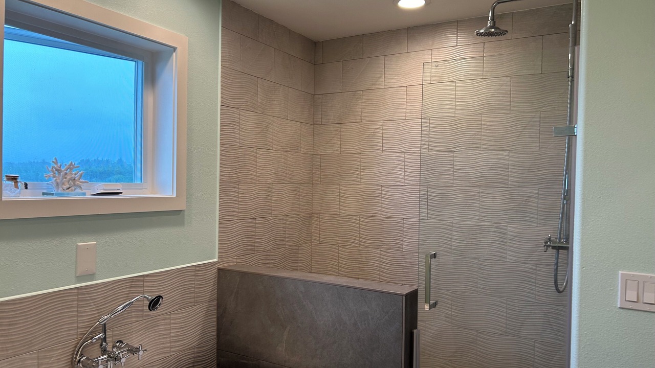 Photo of Others in Cohassett Beach